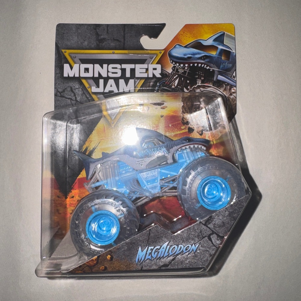 Monster Jam Megalodon Ghost 1:64 Die-Cast Truck‎ Translucent Blue Series 01